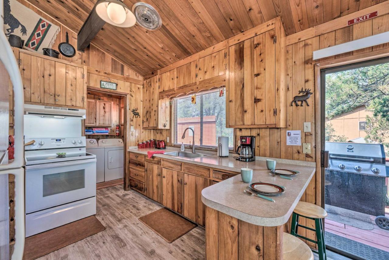 Quiet Retreat With Hot Tub - 16 Miles To Ski Apache! รุยโดโซ ภายนอก รูปภาพ