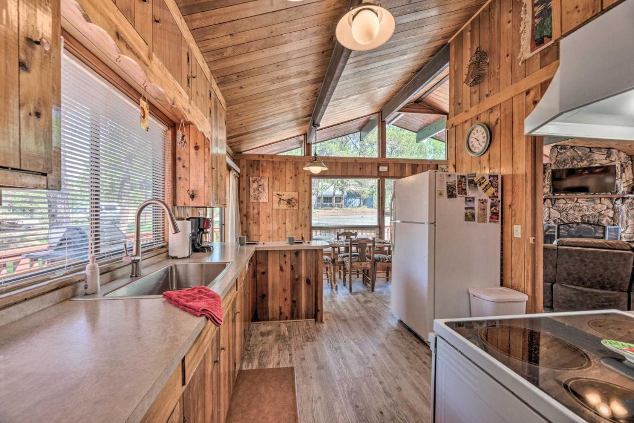 Quiet Retreat With Hot Tub - 16 Miles To Ski Apache! รุยโดโซ ภายนอก รูปภาพ